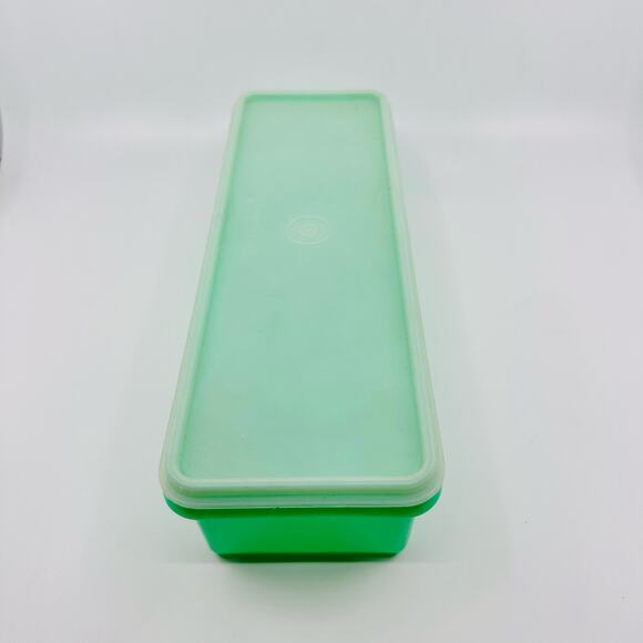 Tupperware Jadite Green Celery Vegetable Keeper #892 Rectangular Plastic Storage - Picture 1 of 6